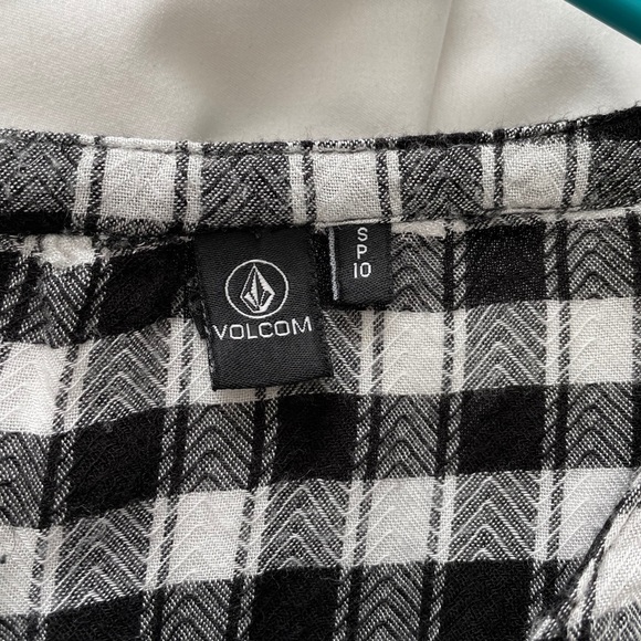 Volcom Women’s Black & White Plaid Blouse - Picture 3 of 3